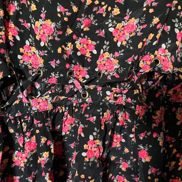 Black & Pink Floral Cut Out Summer Dress NEW (Medium) - Picture 4 of 5